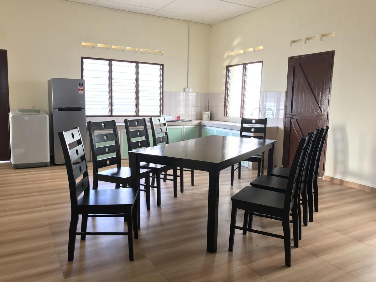 Singsport Holiday House Мерсинг Экстерьер фото